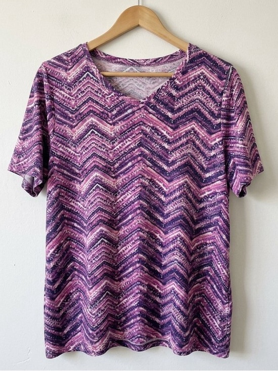 croft & barrow Tops - Croft & Barrow Purple Pink Chevron Zig Zag V-Neck Tee Top XXL